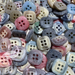Buttons - Mixed lot of 13mm marbled buttons - flatback
