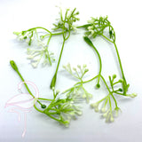 Plastic stems large white & green - 9.5mm x 5 pieces